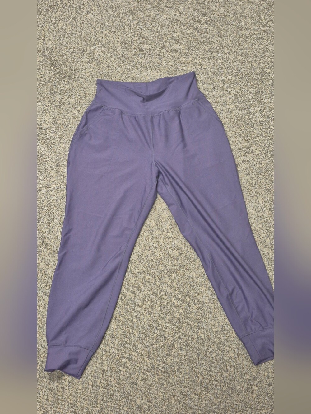 Old Navy Active High-Rise Jogger Pants in Deep Lavender, Size L